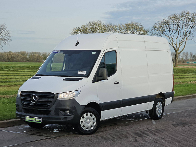 Mercedes-Benz Sprinter 316 L2H2 Mbux RWD! - Furgão: foto 2 Mercedes-Benz Sprinter 316 L2H2 Mbux RWD! - Furgão: foto 2