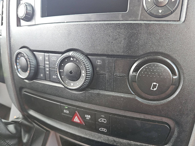 Furgão Mercedes-Benz Sprinter 316 ac automaat: foto 10 Furgão Mercedes-Benz Sprinter 316 ac automaat: foto 10