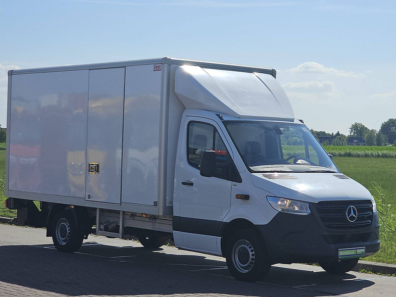 Mercedes-Benz Sprinter 317 Bakwagen Laadklep! - Carrinha de contentor: foto 5 Mercedes-Benz Sprinter 317 Bakwagen Laadklep! - Carrinha de contentor: foto 5
