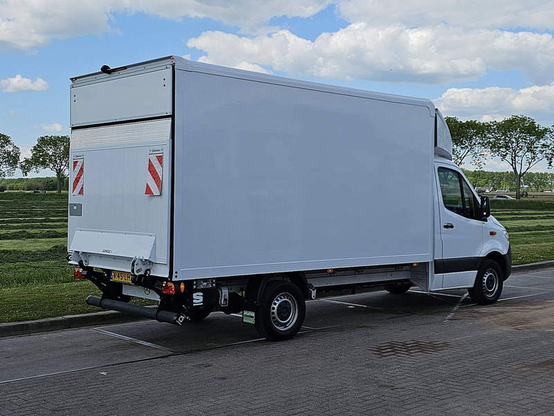 Mercedes-Benz Sprinter 317 Bakwagen Laadklep! - Carrinha de contentor: foto 3 Mercedes-Benz Sprinter 317 Bakwagen Laadklep! - Carrinha de contentor: foto 3