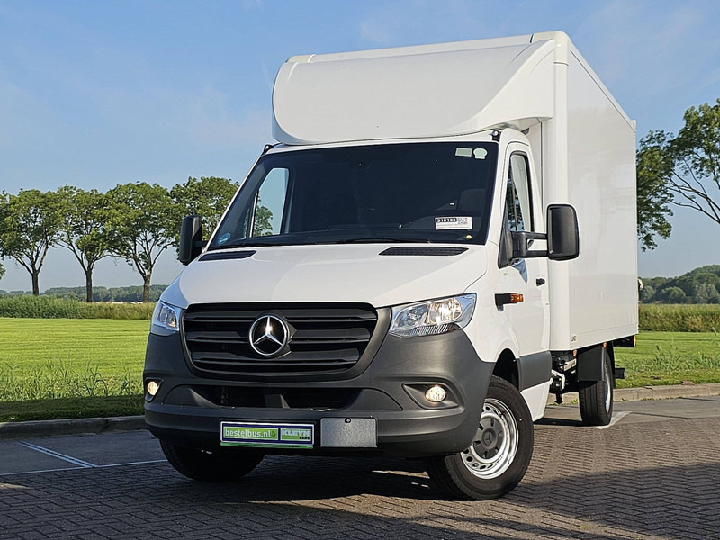 Mercedes-Benz Sprinter 317 Bakwagen Laadklep! - Carrinha de contentor: foto 1 Mercedes-Benz Sprinter 317 Bakwagen Laadklep! - Carrinha de contentor: foto 1