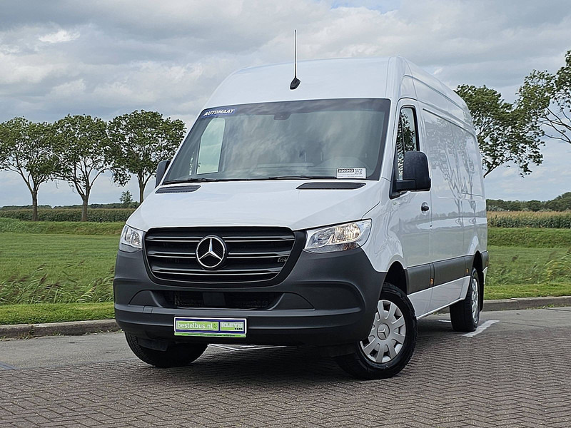 Mercedes-Benz Sprinter 317 L2H2 3.5T-Trekhaak! - Furgão: foto 1 Mercedes-Benz Sprinter 317 L2H2 3.5T-Trekhaak! - Furgão: foto 1