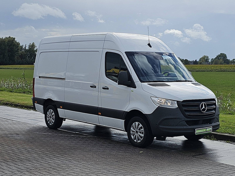 Mercedes-Benz Sprinter 317 L2H2 Mbux Trekhaak ! - Furgão: foto 5 Mercedes-Benz Sprinter 317 L2H2 Mbux Trekhaak ! - Furgão: foto 5