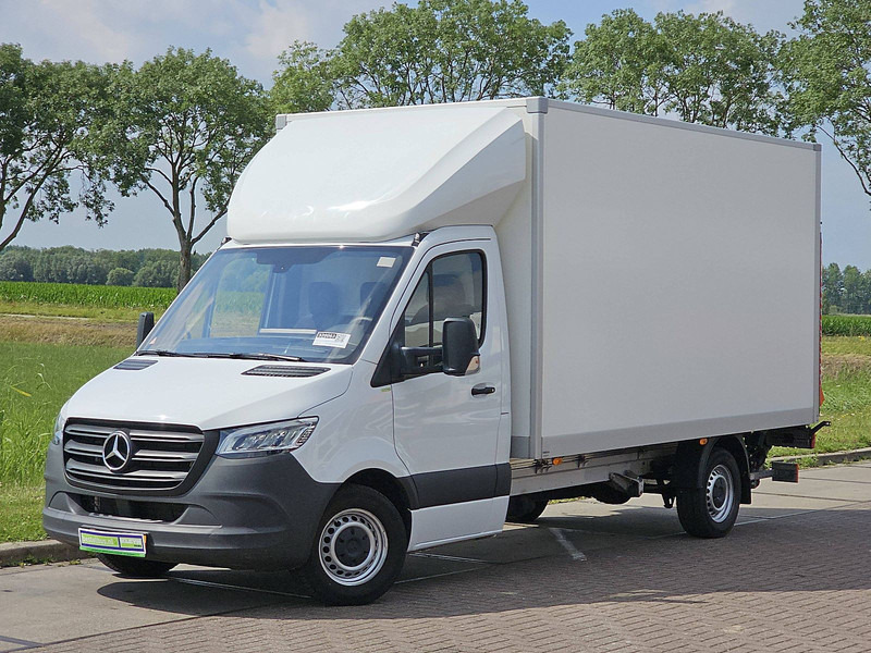 Mercedes-Benz Sprinter 317 ac LED EURO6 - Carrinha de contentor: foto 2 Mercedes-Benz Sprinter 317 ac LED EURO6 - Carrinha de contentor: foto 2