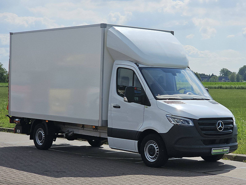 Mercedes-Benz Sprinter 317 ac LED EURO6 - Carrinha de contentor: foto 5 Mercedes-Benz Sprinter 317 ac LED EURO6 - Carrinha de contentor: foto 5