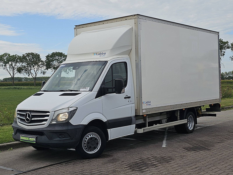 Mercedes-Benz Sprinter 516 automaat EURO6 - Carrinha de contentor: foto 2 Mercedes-Benz Sprinter 516 automaat EURO6 - Carrinha de contentor: foto 2