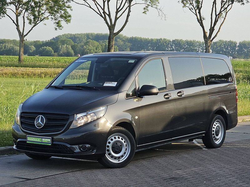 Mercedes-Benz Vito 114 CDI TOURER L2 2X-Airco 9-Pers! - Micro-ônibus, Furgão de passageiros: foto 2 Mercedes-Benz Vito 114 CDI TOURER L2 2X-Airco 9-Pers! - Micro-ônibus, Furgão de passageiros: foto 2