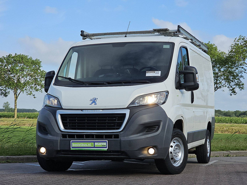 Peugeot Boxer 2.0 - Furgão compacto: foto 1 Peugeot Boxer 2.0 - Furgão compacto: foto 1