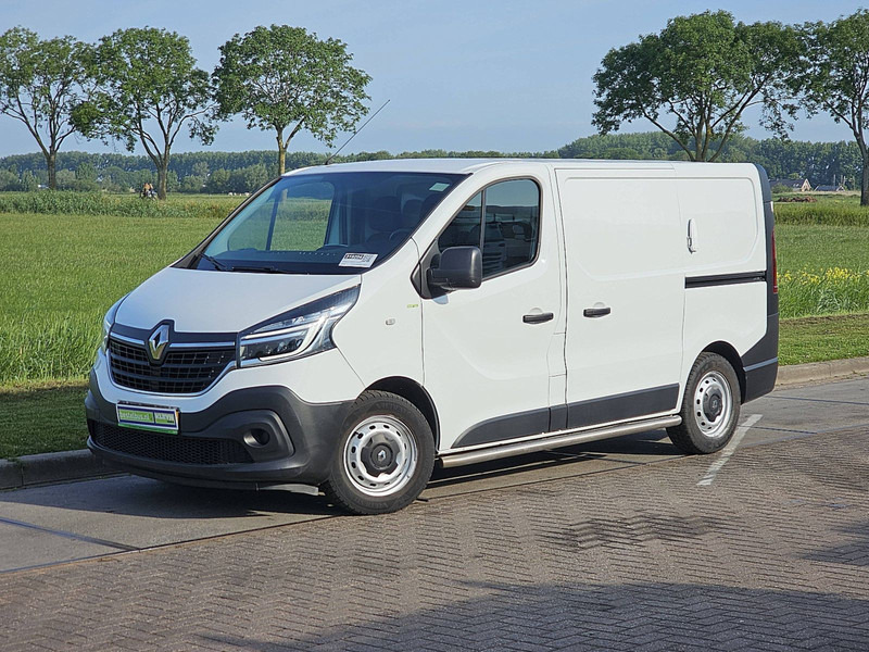 Renault Trafic 1.6 DCI 95 COMFORT L1H1 - Furgão compacto: foto 2 Renault Trafic 1.6 DCI 95 COMFORT L1H1 - Furgão compacto: foto 2