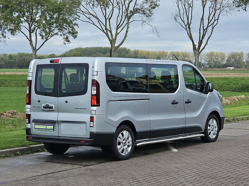 Renault Trafic 2.0 DCI ac aut. 9 pers EURO6 - Micro-ônibus, Furgão de passageiros: foto 3 Renault Trafic 2.0 DCI ac aut. 9 pers EURO6 - Micro-ônibus, Furgão de passageiros: foto 3
