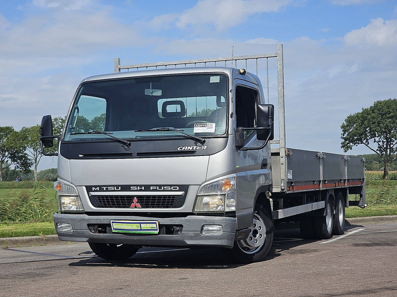 Mitsubishi Canter 3 C - Tractor: foto 1 Mitsubishi Canter 3 C - Tractor: foto 1