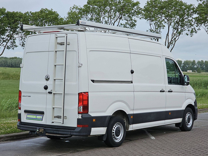 Volkswagen Crafter 2.0 TDI 140 L3H3 - Furgão: foto 3 Volkswagen Crafter 2.0 TDI 140 L3H3 - Furgão: foto 3