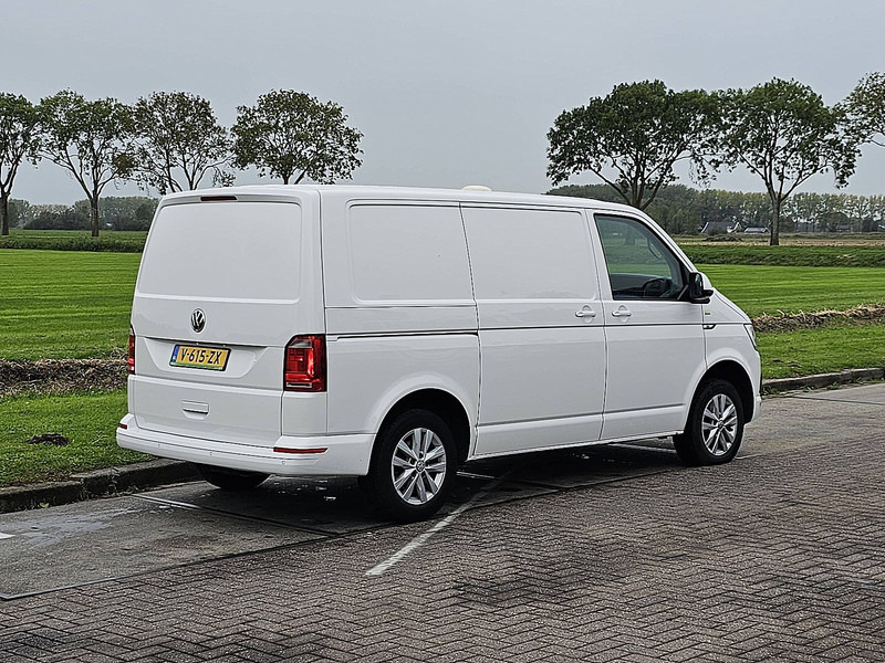 Volkswagen Transporter 2.0 TDI 115 EDITION L1H1 - Furgão compacto: foto 3 Volkswagen Transporter 2.0 TDI 115 EDITION L1H1 - Furgão compacto: foto 3