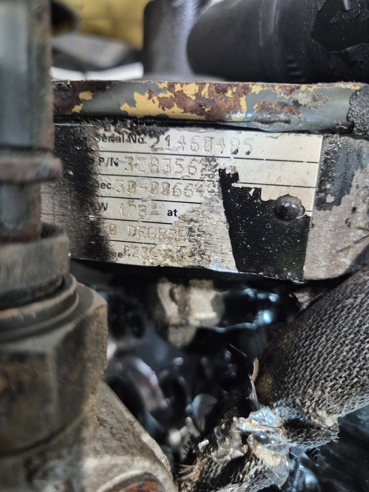 Cummins 6BTA Inline engine B235 Engine (Truck) - Motor de Caminhão: foto 2 Cummins 6BTA Inline engine B235 Engine (Truck) - Motor de Caminhão: foto 2