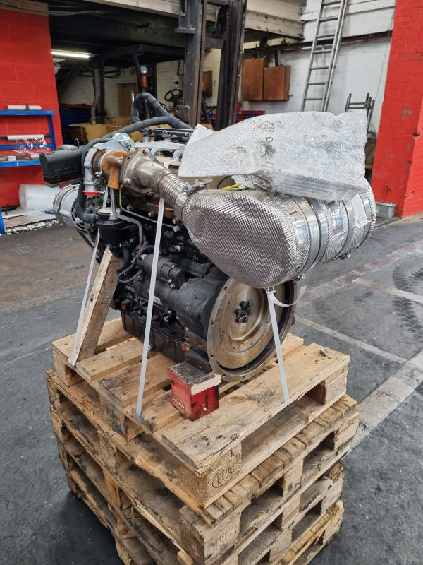 Kohler/JCB KDI-TCR 2504E5/22B Engine (Plant) - Motor de Máquina de construção: foto 1 Kohler/JCB KDI-TCR 2504E5/22B Engine (Plant) - Motor de Máquina de construção: foto 1