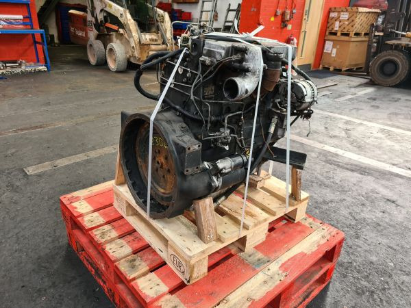 Perkins Perkins 1004 Non Turbo - Motor de Equipamento industrial: foto 4 Perkins Perkins 1004 Non Turbo - Motor de Equipamento industrial: foto 4