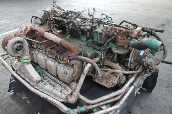 Volvo THD102KA - Motor: foto 4 Volvo THD102KA - Motor: foto 4