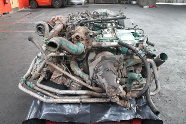 Volvo THD102KA - Motor: foto 5 Volvo THD102KA - Motor: foto 5