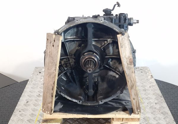 ZF 6S1000TO Gearbox - Caixa de câmbio: foto 1 ZF 6S1000TO Gearbox - Caixa de câmbio: foto 1