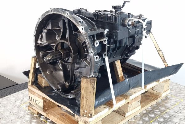 ZF 6S800TO Gearbox - Caixa de câmbio: foto 1 ZF 6S800TO Gearbox - Caixa de câmbio: foto 1