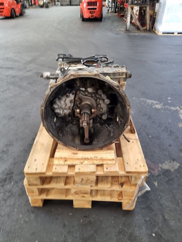 ZF 8S1620TD Gearbox - Caixa de câmbio: foto 2 ZF 8S1620TD Gearbox - Caixa de câmbio: foto 2