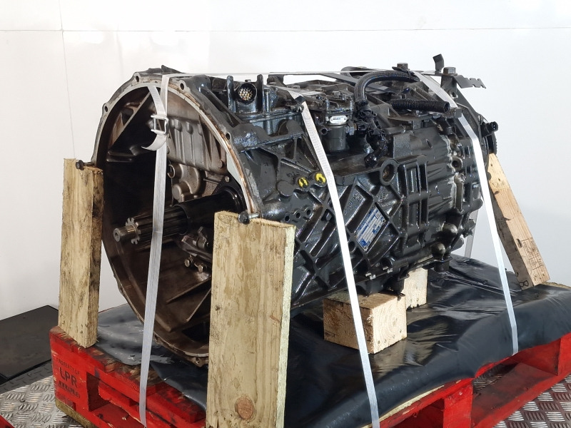 ZF Astronic 12AS2330TD Gearbox - Caixa de câmbio: foto 1 ZF Astronic 12AS2330TD Gearbox - Caixa de câmbio: foto 1