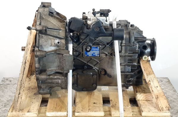 ZF S5-42 Ecolite Gearbox - Caixa de câmbio: foto 4 ZF S5-42 Ecolite Gearbox - Caixa de câmbio: foto 4