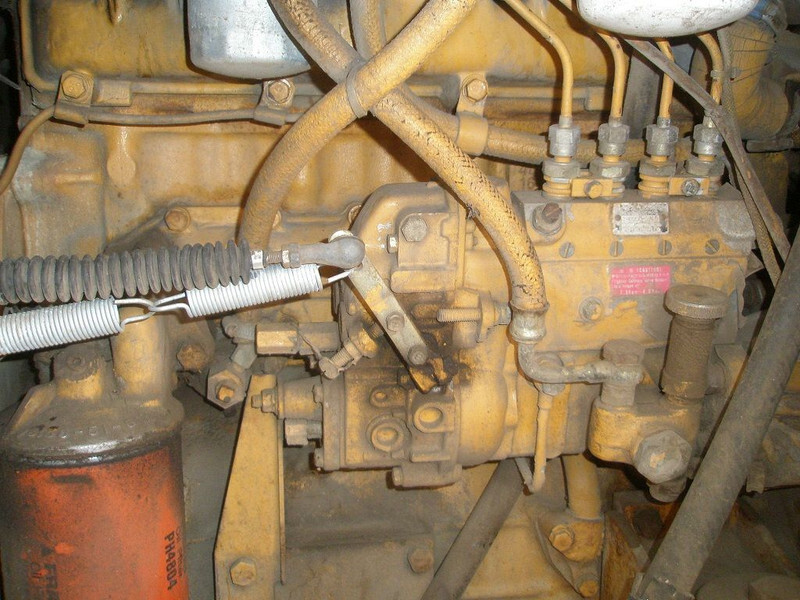 Komatsu W40-2 - Carregadeira de rodas: foto 5 Komatsu W40-2 - Carregadeira de rodas: foto 5