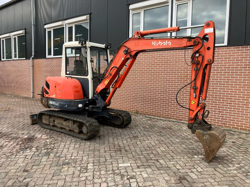 Kubota KX121-3a - Mini escavadeira: foto 3 Kubota KX121-3a - Mini escavadeira: foto 3
