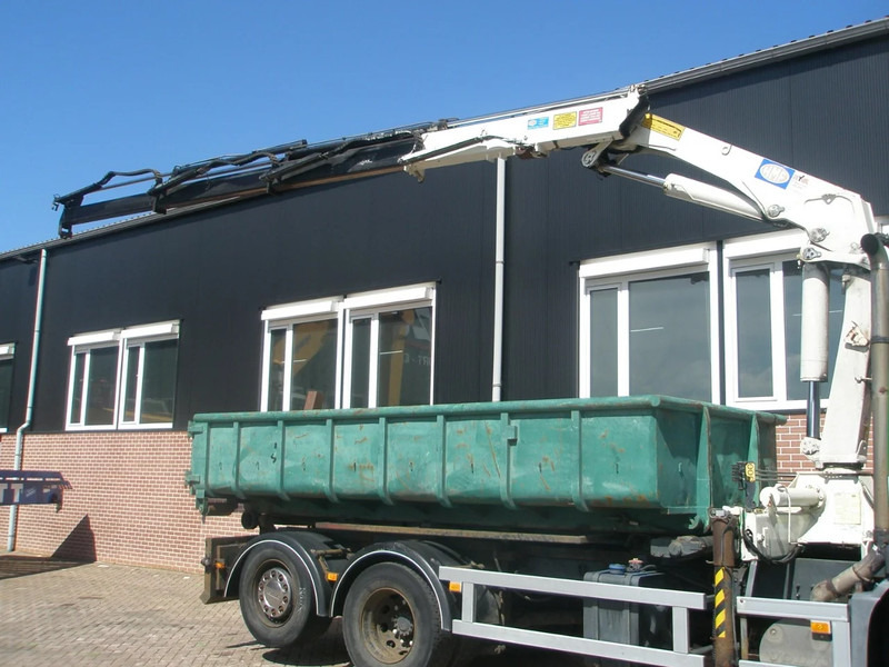 Caminhão com sistema de cabo, Caminhão grua Volvo FM 9.260: foto 6