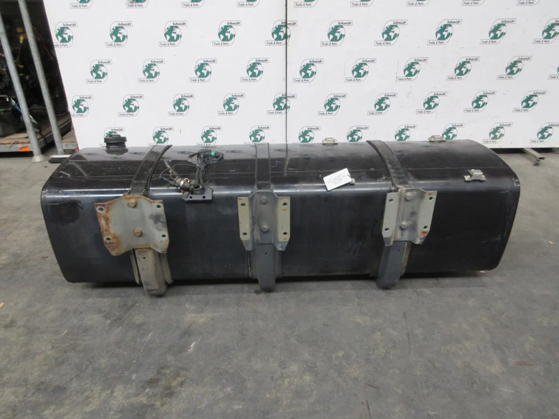 DAF 1944800 DIESELTANK DAF XF 480 EURO 6 845 LITER - Tanque de combustível de Caminhão: foto 3 DAF 1944800 DIESELTANK DAF XF 480 EURO 6 845 LITER - Tanque de combustível de Caminhão: foto 3