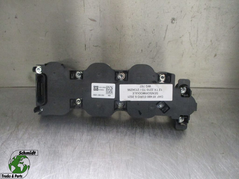 DAF XF480 2134296 SENSORMODULE 12 TX 2210 EURO 6 MODEL 2021 - Sistema elétrico de Caminhão: foto 1 DAF XF480 2134296 SENSORMODULE 12 TX 2210 EURO 6 MODEL 2021 - Sistema elétrico de Caminhão: foto 1