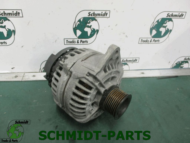 Iveco 4892320 Eurocargo Dynamo Euro6 - Alternador de Caminhão: foto 1 Iveco 4892320 Eurocargo Dynamo Euro6 - Alternador de Caminhão: foto 1