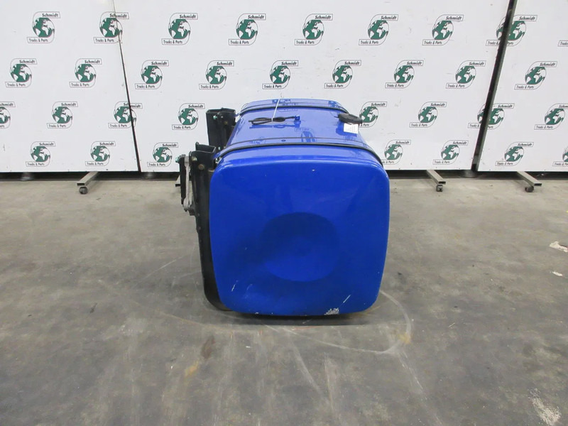 MAN 81.12201-5967 // 81.12201-5887 // 580 LITER MAN 18.420 TGX EURO 6 MODEL 2021 - Tanque de combustível de Caminhão: foto 2 MAN 81.12201-5967 // 81.12201-5887 // 580 LITER MAN 18.420 TGX EURO 6 MODEL 2021 - Tanque de combustível de Caminhão: foto 2
