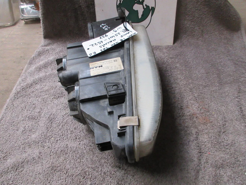 Farol nevoeiro de Caminhão MAN 81.25101-6522 // 81.25101- 6798 // MISLAMP MAN TGS EURO 6: foto 7