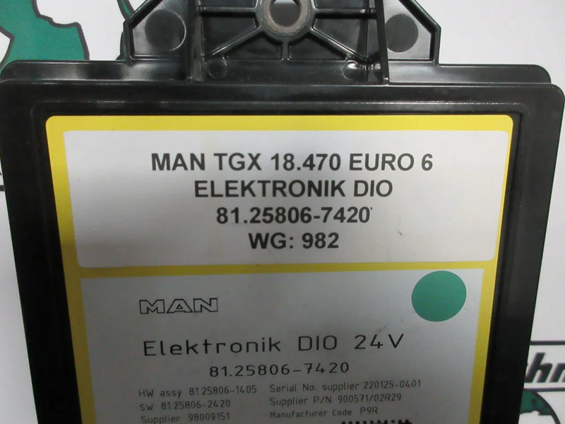MAN 81.25806-7420 DIO MODULEN MAN TGX TGS MODEL 2022 - Sistema elétrico de Caminhão: foto 3 MAN 81.25806-7420 DIO MODULEN MAN TGX TGS MODEL 2022 - Sistema elétrico de Caminhão: foto 3