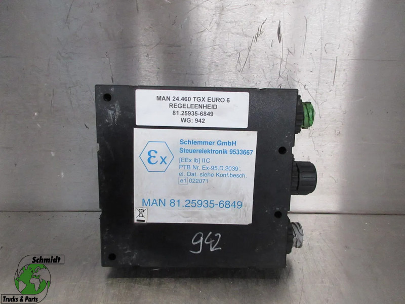 MAN 81.25935-6849 // 9533667 STEUERELTRONIK MAN 24.440 EURO 6 - Sistema elétrico de Caminhão: foto 1 MAN 81.25935-6849 // 9533667 STEUERELTRONIK MAN 24.440 EURO 6 - Sistema elétrico de Caminhão: foto 1