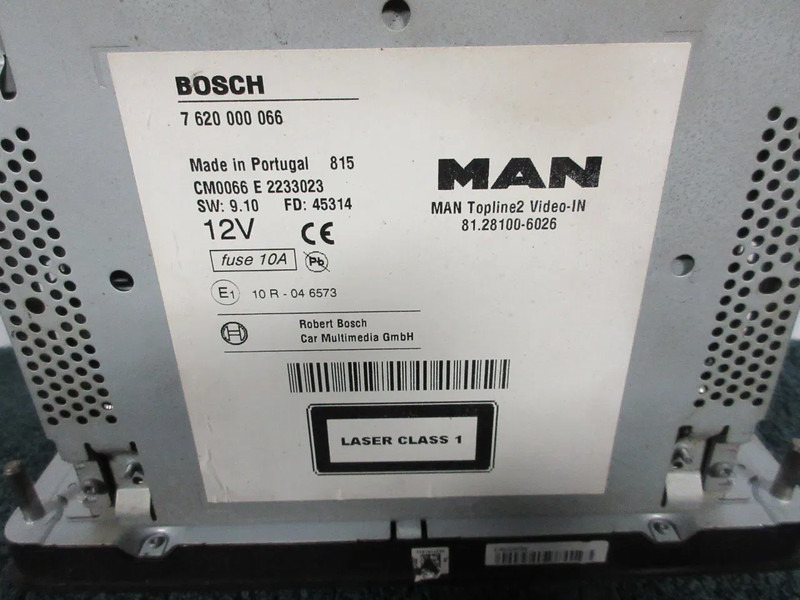MAN 81.28100-6026 RADIO NAVIE MAN TGS EURO 6 MODEL 2016 - Sistema elétrico de Caminhão: foto 3 MAN 81.28100-6026 RADIO NAVIE MAN TGS EURO 6 MODEL 2016 - Sistema elétrico de Caminhão: foto 3