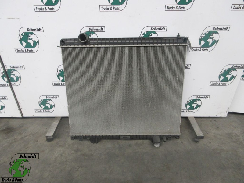 MAN TGS 81.06101-6790/ 81.06101-6786 RADIATEUR EURO 6 - Radiador de Caminhão: foto 1 MAN TGS 81.06101-6790/ 81.06101-6786 RADIATEUR EURO 6 - Radiador de Caminhão: foto 1