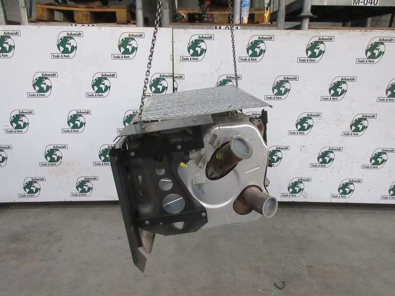 Mercedes-Benz A 010 490 64 12 KATALYSATOR EURO 6 NIEUW! - Conversor catalítico de Caminhão: foto 2 Mercedes-Benz A 010 490 64 12 KATALYSATOR EURO 6 NIEUW! - Conversor catalítico de Caminhão: foto 2