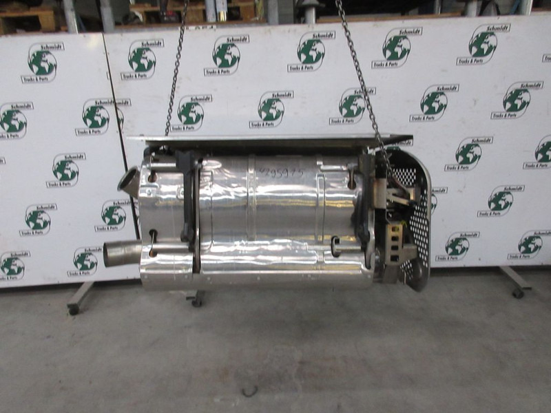 Mercedes-Benz A 011 490 47 12 KATALYSATOR EURO 6 NIEUW! - Conversor catalítico de Caminhão: foto 3 Mercedes-Benz A 011 490 47 12 KATALYSATOR EURO 6 NIEUW! - Conversor catalítico de Caminhão: foto 3