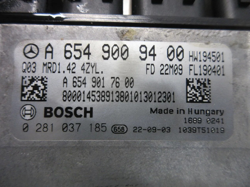 Mercedes-Benz A 654 900 94 00 // A 654 901 76 00 // BOSCH 0281 037 185 MOTOR MODULEN - Sistema elétrico de Caminhão: foto 5 Mercedes-Benz A 654 900 94 00 // A 654 901 76 00 // BOSCH 0281 037 185 MOTOR MODULEN - Sistema elétrico de Caminhão: foto 5