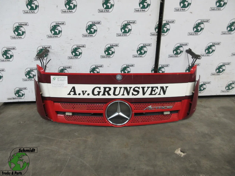 Mercedes-Benz A 960 750 03 18 // A 960 750 08 67 // A 960 750 03 09 GRILL MERCEDES MP4 SMAL - Grade radiador de Caminhão: foto 1 Mercedes-Benz A 960 750 03 18 // A 960 750 08 67 // A 960 750 03 09 GRILL MERCEDES MP4 SMAL - Grade radiador de Caminhão: foto 1
