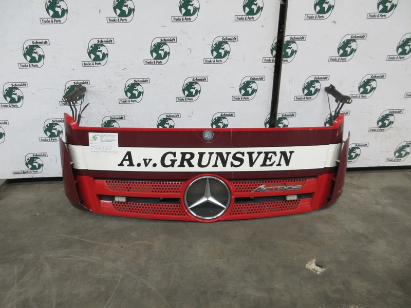 Mercedes-Benz A 960 750 03 18 // A 960 750 08 67 // A 960 750 03 09 GRILL MERCEDES MP4 SMAL - Grade radiador de Caminhão: foto 3 Mercedes-Benz A 960 750 03 18 // A 960 750 08 67 // A 960 750 03 09 GRILL MERCEDES MP4 SMAL - Grade radiador de Caminhão: foto 3
