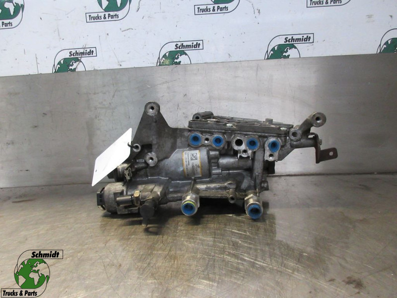 Mercedes-Benz ATEGO A 936 090 48 52 / 13 55 BRANDSTOFFILTER EURO 6 - Filtro de combustível de Caminhão: foto 1 Mercedes-Benz ATEGO A 936 090 48 52 / 13 55 BRANDSTOFFILTER EURO 6 - Filtro de combustível de Caminhão: foto 1