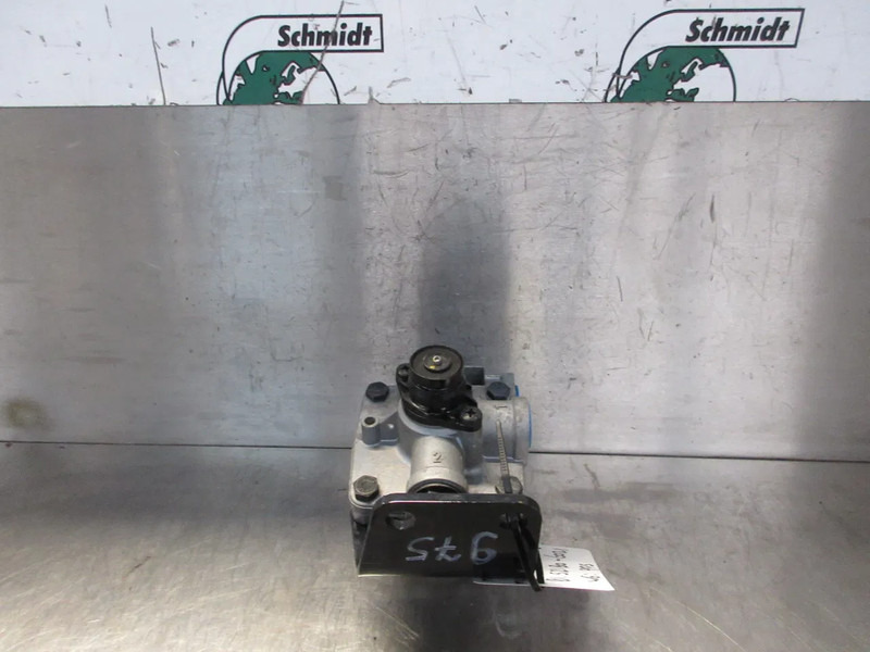MAN 81.52180-6021 MAGNEETVENTIEL MAN TGM EURO 6 - Peça de reposição de Caminhão: foto 4 MAN 81.52180-6021 MAGNEETVENTIEL MAN TGM EURO 6 - Peça de reposição de Caminhão: foto 4