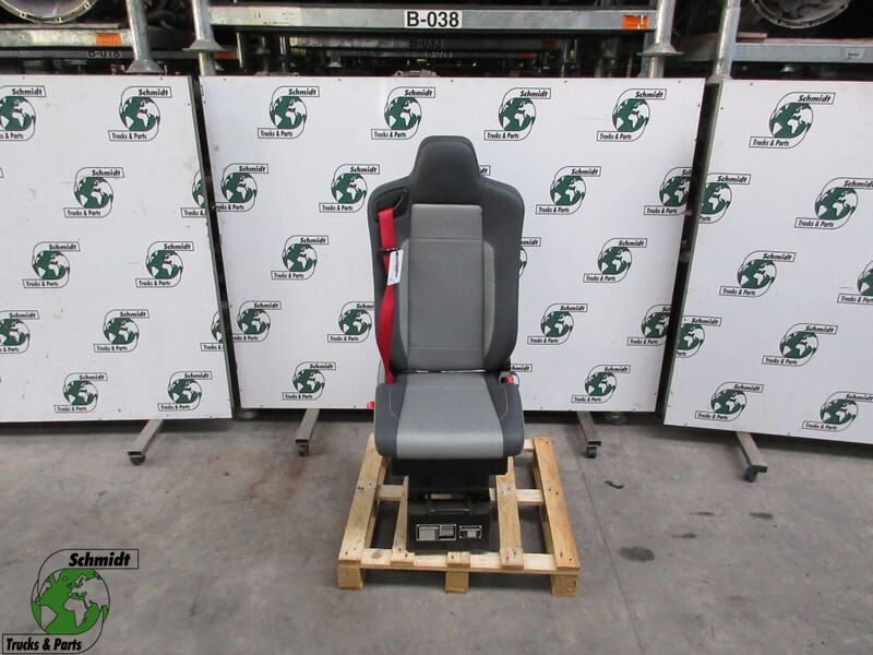 Renault T-SERIE 7482269090 BIJRIJDERSTOEL EURO 6 - Banco de Caminhão: foto 1 Renault T-SERIE 7482269090 BIJRIJDERSTOEL EURO 6 - Banco de Caminhão: foto 1