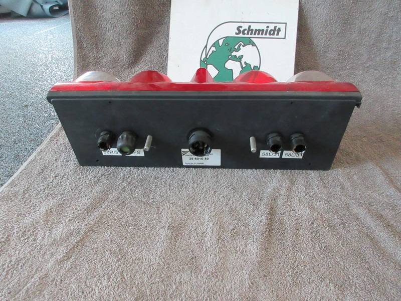 Schmitz Cargobull 1008680//25-6010-50 ACHTERLAMP NIEUWE !!!! - Farol traseiros de Caminhão: foto 3 Schmitz Cargobull 1008680//25-6010-50 ACHTERLAMP NIEUWE !!!! - Farol traseiros de Caminhão: foto 3