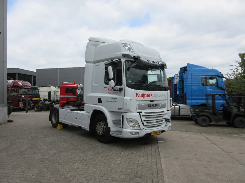 DAF CF 410 CF 410 - Tractor: foto 2 DAF CF 410 CF 410 - Tractor: foto 2