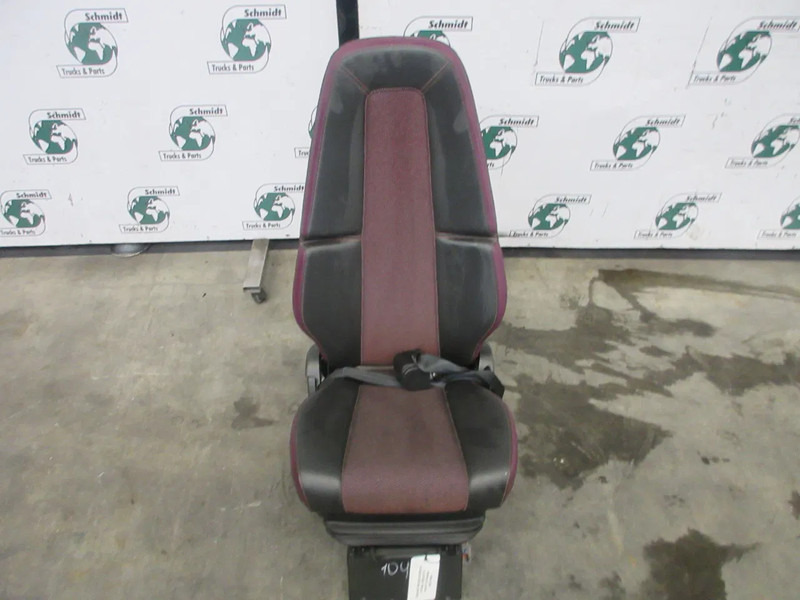 Banco de Caminhão Volvo 23766412 // 23764396 STOELEN SET LUCHTGEVEERT R+L FM MODEL 2023: foto 9 Banco de Caminhão Volvo 23766412 // 23764396 STOELEN SET LUCHTGEVEERT R+L FM MODEL 2023: foto 9